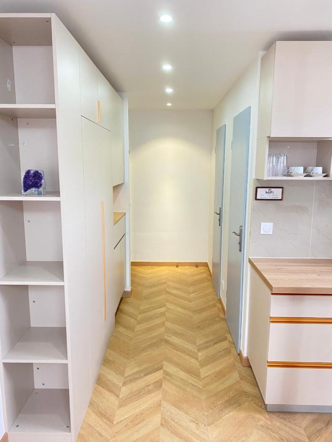 Chez Les Deux Garcons Apartment Montrouge Exterior photo